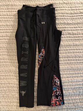 2 Under Armour Ankle Crop Leggings
